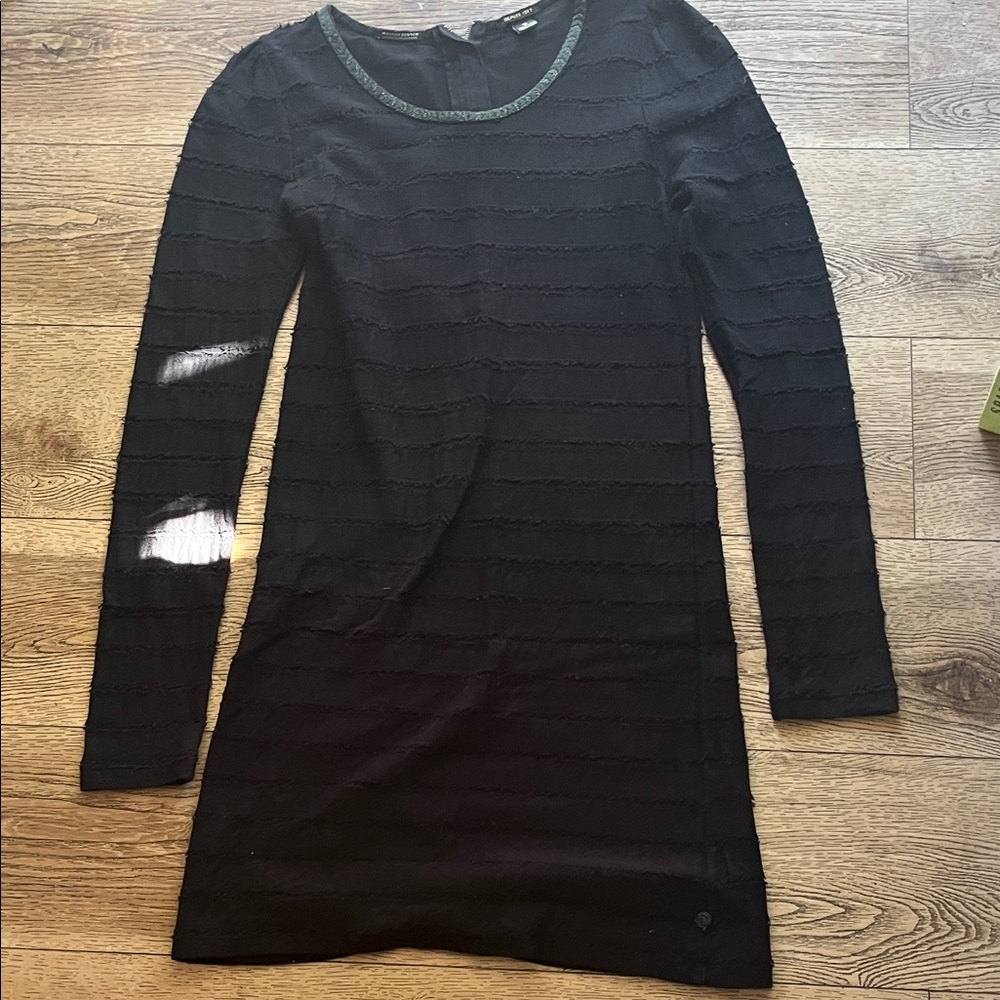 Elegant Black Long Sleeve Dress